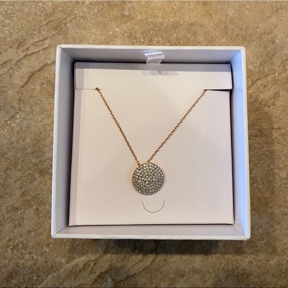 michael kors circle necklace rose gold